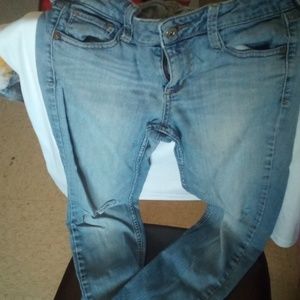 Arizona Jeans. Juniors